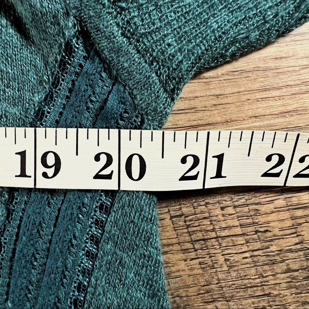 FREE PEOPLE Sweater Womens X-Small Green Lace Road High Low Oversized Pullover - Picture 6 of 8